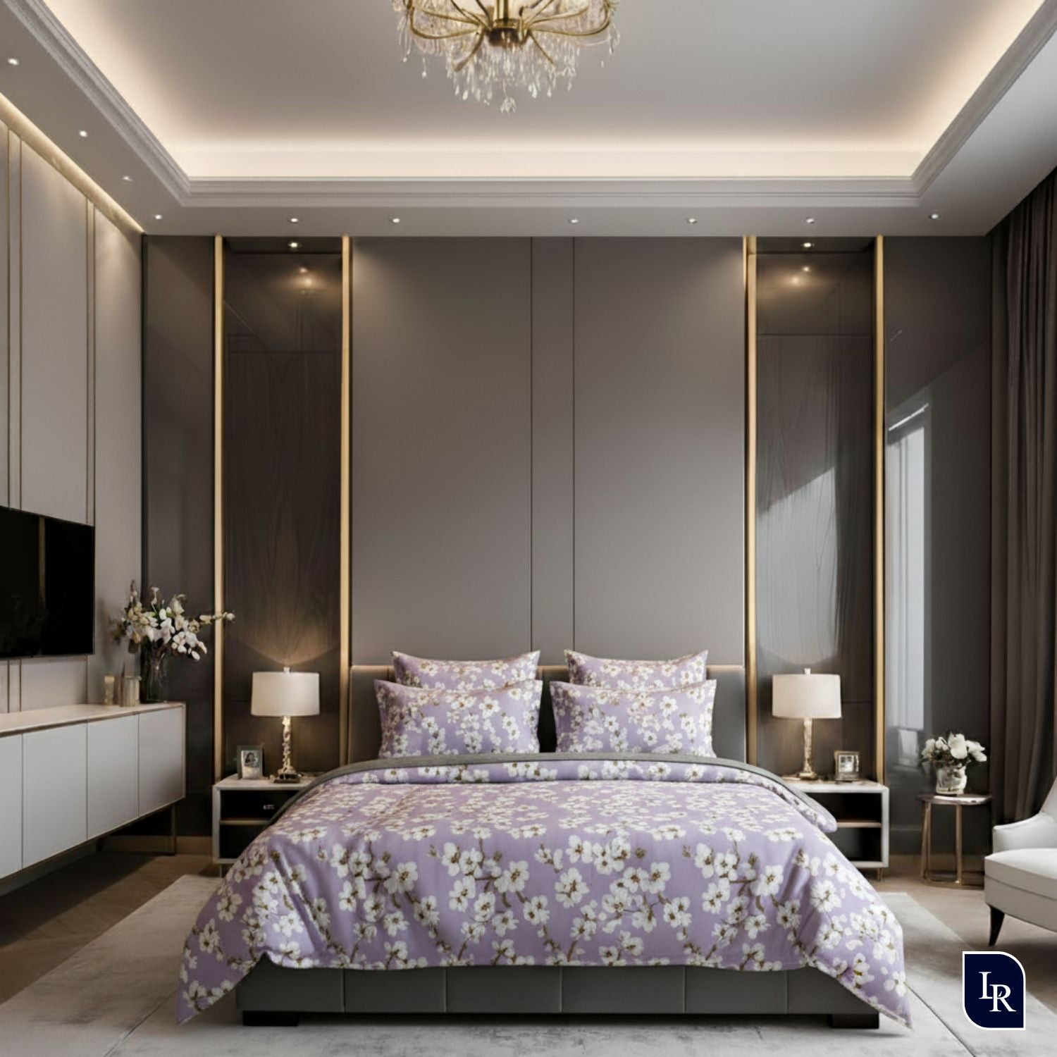 Lavender Bloom Glace Cotton Bedsheet Set With 2 Pillow Covers