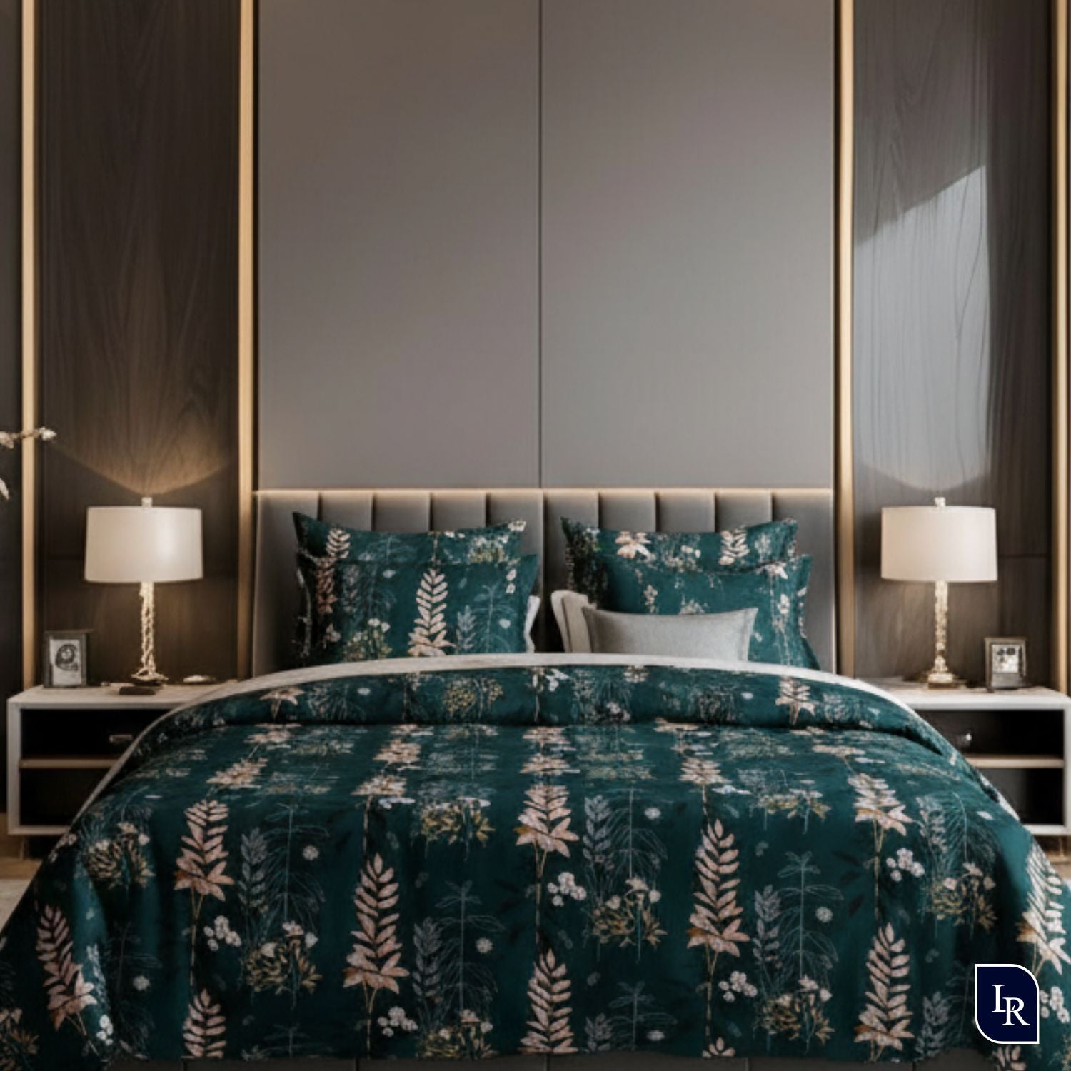 Midnight Fern Luxe Bedsheet Set With 2 Pillow Covers